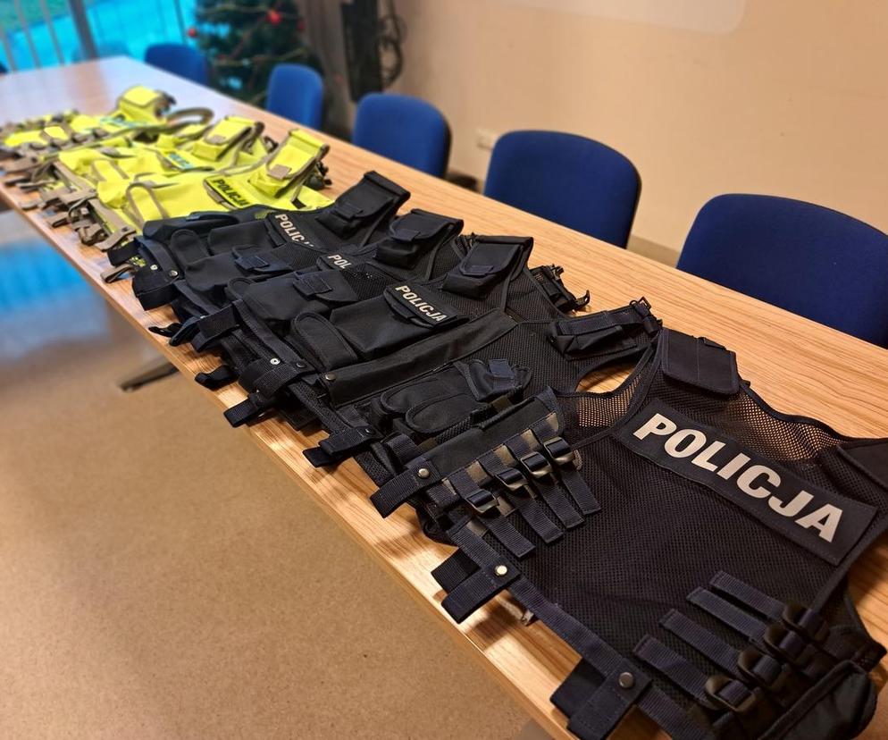 Braniewscy policjanci otrzymali taktyczne kamizelki
