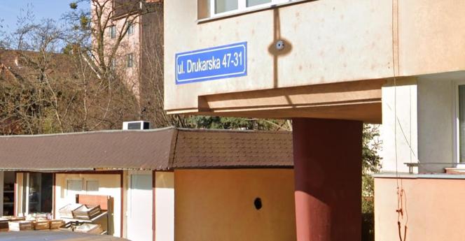 Najdłuższy budynek mieszkalny we Wrocławiu. "Mrówkowiec" ma ponad 230 metrów! 