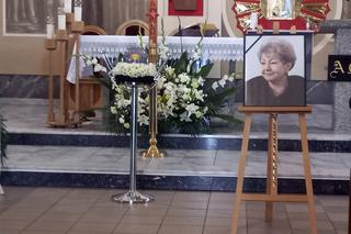 Wzruszający pogrzeb Ilony Kuśmierskiej. Ostatnie pożegnanie Jadźki z Samych Swoich