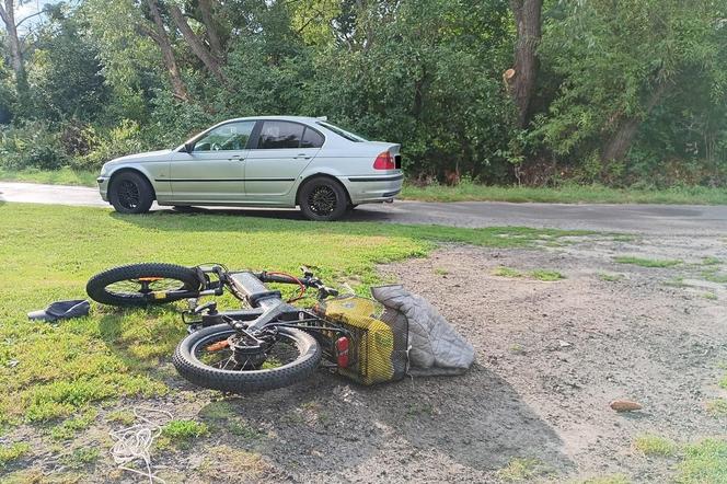 19-latek w BMW potrącił seniora na rowerze. 71-latek trafił do szpitala