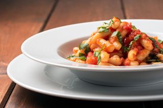 Obiad na poniedziałek – sprytny sposób na wykorzystanie resztek z niedzieli