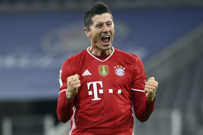 Robert Lewandowski na najlepszej drodze do pokonania LEGENDY. Wielka radość o krok