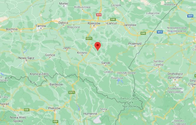 PODPALIŁ dom z ludźmi w środku! Chciał ich SPALIĆ ŻYWCEM?! Pożar w Przysietnicy