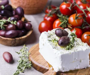 Tydzień grecki w Lidlu. Podajemy 10 pomysłów na najpyszniejsze greckie dania