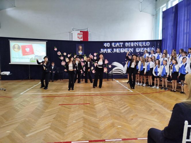 Uroczystość jubileuszowa w siedleckiej "Dziesiątce" była okazją do wspomnień