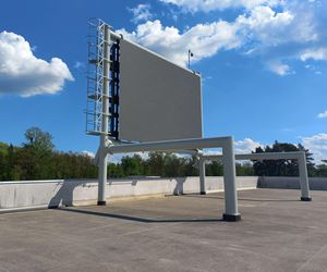 Kino plenerowe na stadionie żużlowym w Lesznie?