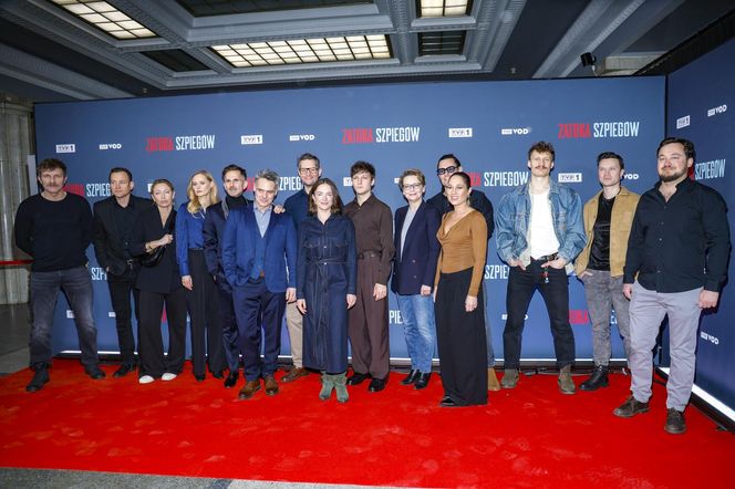 Gelner, Wieczorkowski i Grabowski na premierze serialu "Zatoka szpiegów 2". Co za przystojniaki!