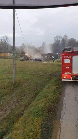 Lipnica Wielka. Drewniany dom DOSZCZĘTNIE spłonął! Został całkowicie rozebrany