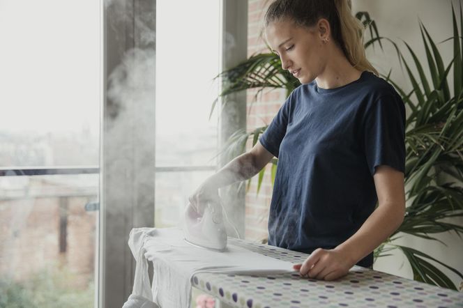 Dlaczego powstają ślady po żelazku?