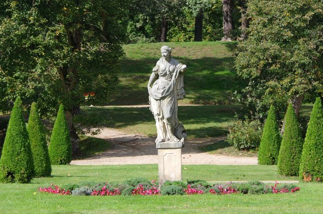 Dawniej rezydencja magnackiego rodu, dziś imponująca galeria sztuki. Zaglądamy do wnętrz Pałacu w Rogalinie