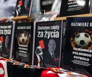 Targi Książki w Katowicach to okazja do zdobycia autografów pisarzy