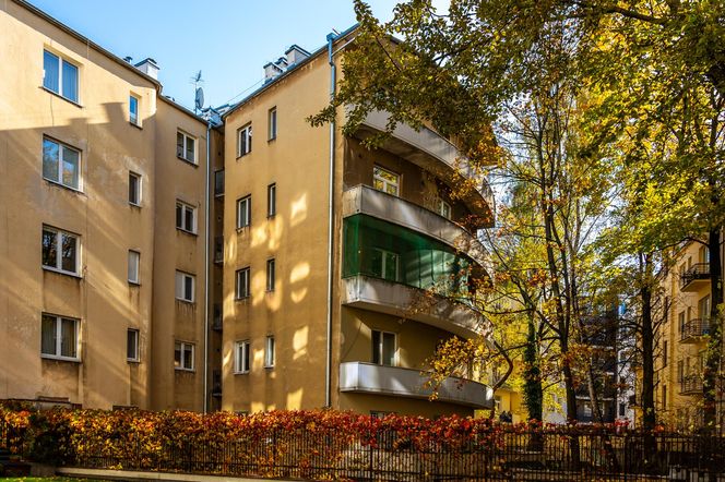 Kamienica na ul. Konopnickiej 5 w Warszawie