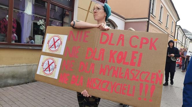 Protest przeciw CPK w Zamościu