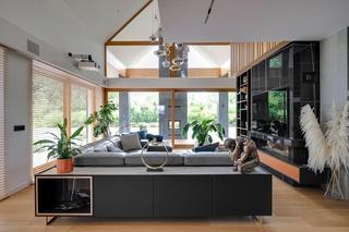 275-metrowy dom u stóp Beskidów