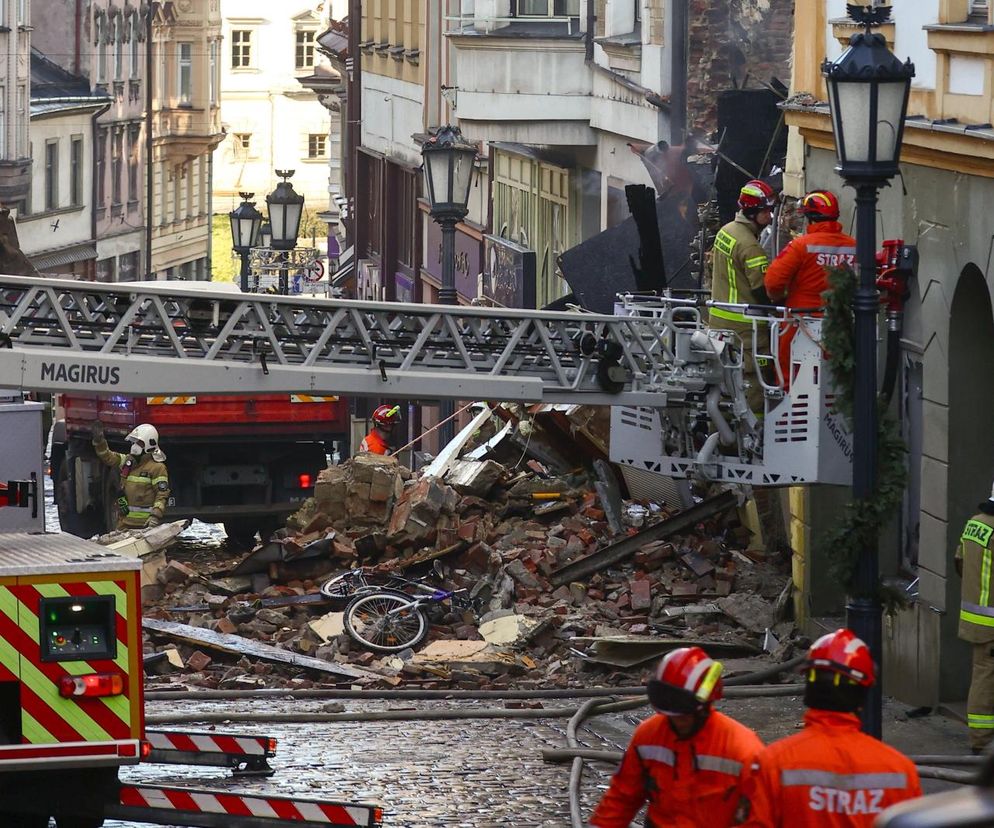 Tragedia w Cieszynie. Śledczy znają wyniki badań DNA ofiar katastrofy 