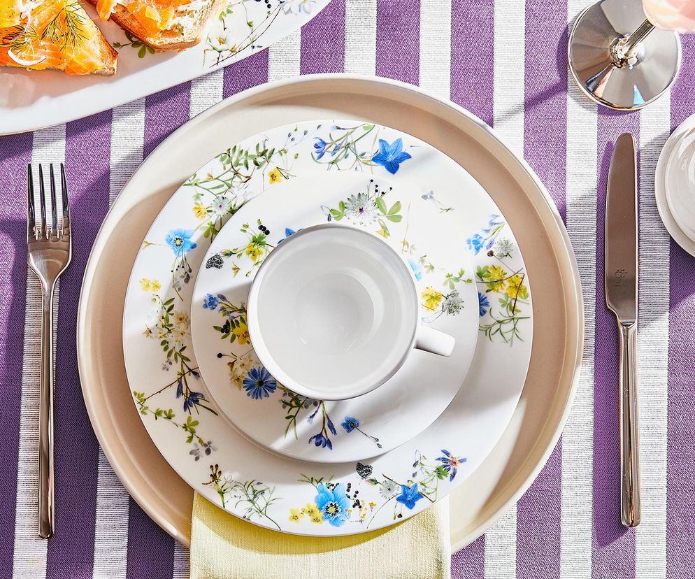 Modne ozdoby wielkanocne w czerni, bieli i złocie. Inspiracje