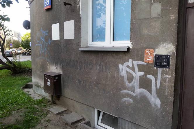 Białobrzeska 39