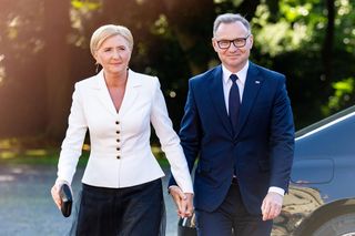 Agata Duda z pieśnią na ustach pożegnała się z Pałacem Prezydenckim. „To już jest koniec, nie ma już nic. Jesteśmy wolni, możemy iść”