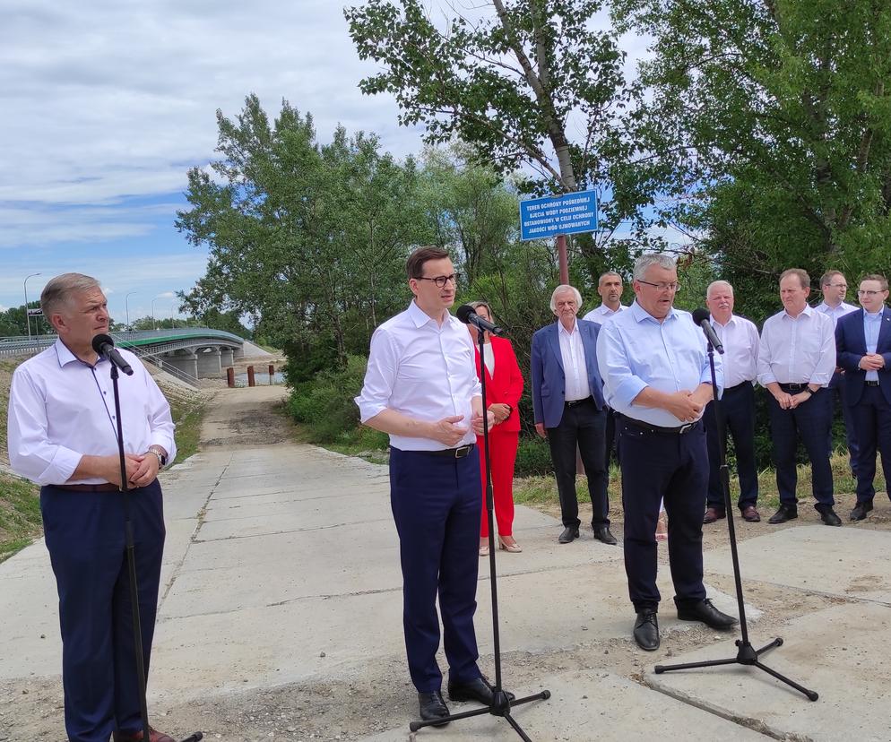 Most w Ostrowie oficjalnie otwarty przez premiera Mateusza Morawieckiego