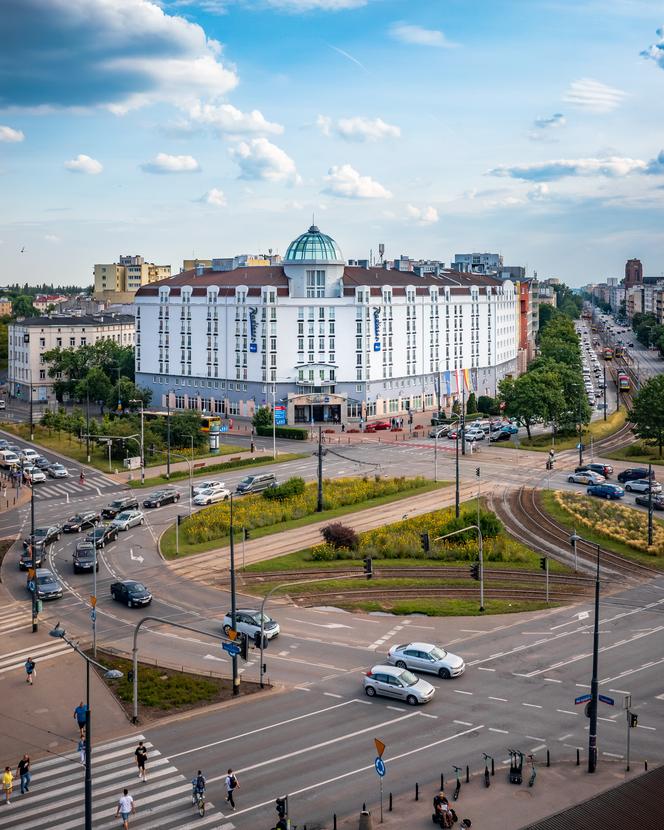 Biały Sobieski: zakończyła się modernizacja hotelu Radisson Blu Sobieski na placu Zawiszy