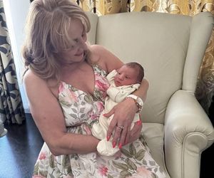 Danuta Martyniuk z maleństwem w ramionach. Pochwaliła się wnukiem