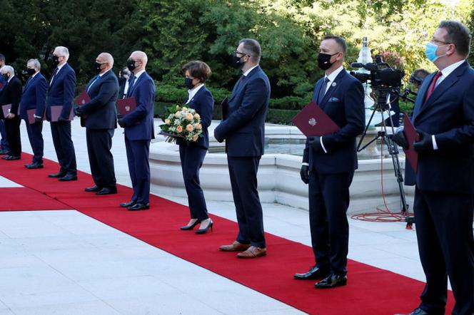 Jarosław Kaczyński podczas zaprzysiężenia nowego rządu