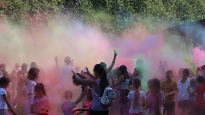 Zakończenie wakacji z Holi Święto Kolorów na Słonecznym Wrotkowie w Lublinie