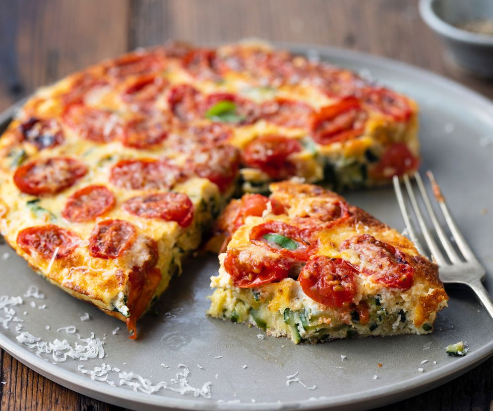 Pizza z cukinii: łatwy przepis na sycący posiłek