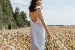 Sukienka na ramiączka na lato 