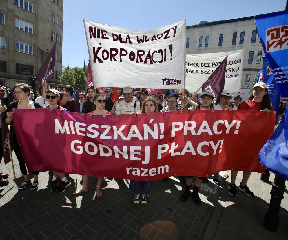 Święto Pracy w Warszawie. Wielki przemarsz w stolicy i obietnice godnych płac