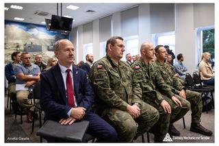 Specjalne szkolenie proobronne w Zakładach Mechanicznych 