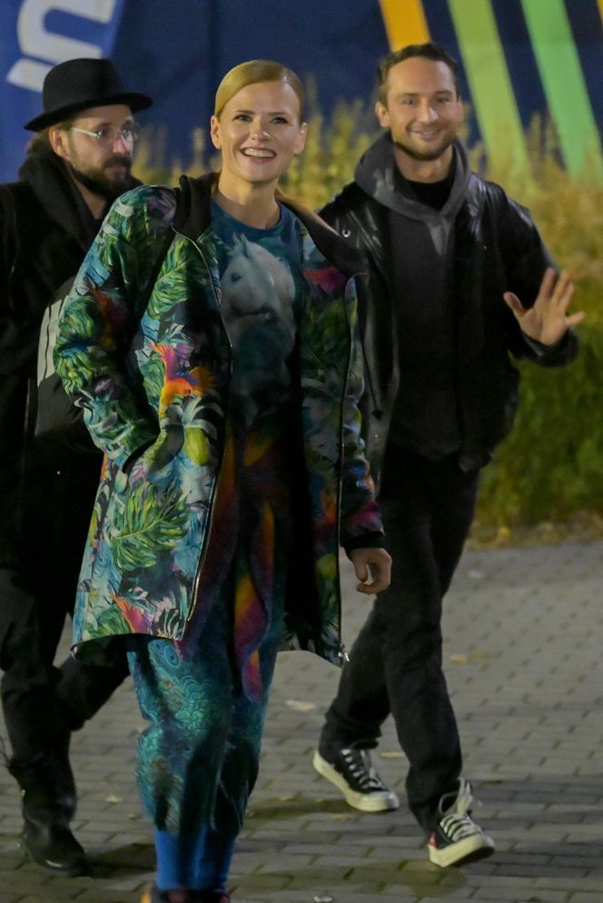 Kulisy "Tańca z Gwiazdami". Zmęczona Bursztynowicz, zakochani Kaczorowska i Rogacewicz. Szok, co zrobił Sikora