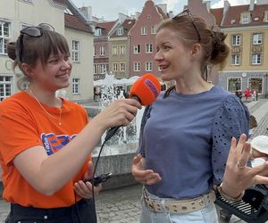 Tłumy przyjezdnych i uśmiechy na twarzach. Wakacyjny patrol Eska Summer City na olsztyńskiej Starówce