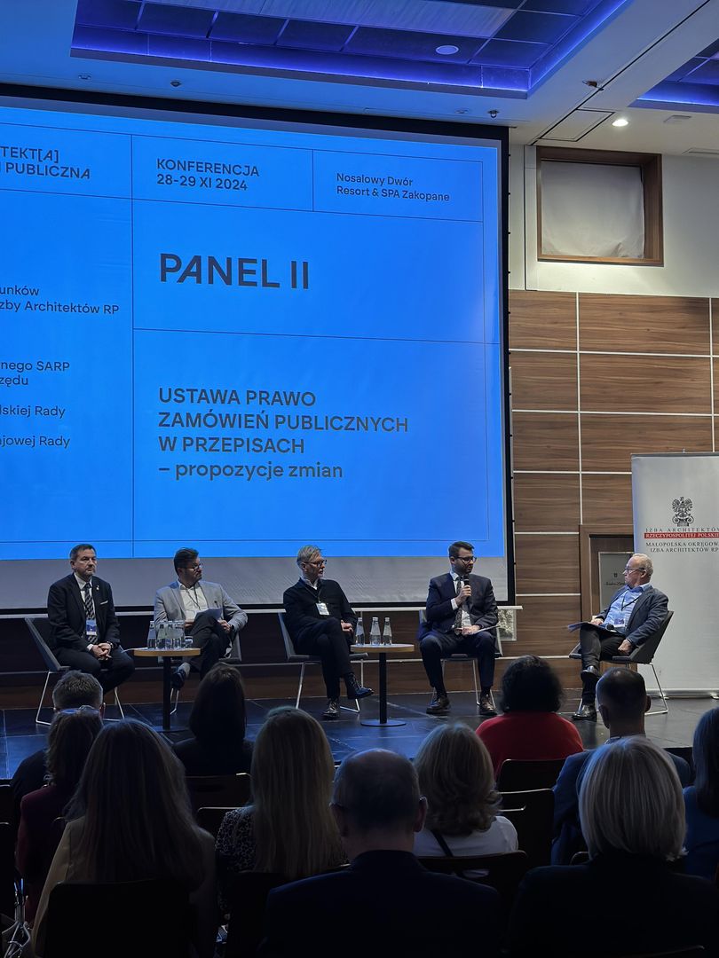 Panel II. Od lewej Bohdano Lisowski, Marek Chrobak, Robert Szumielewicz, Przemysław Grosfeld, Piotr Rudol