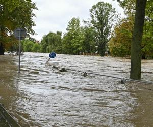 Powódź w Polsce. Sytuacja jest coraz trudniejsza