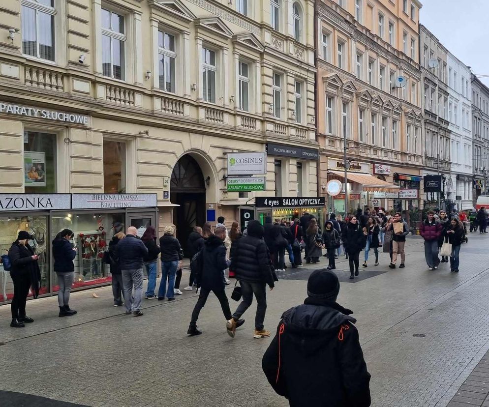 Tłusty Czwartek 2025. Tak wyglądają kolejki w Poznaniu