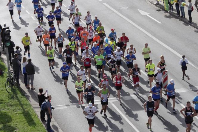 MARATON WARSZAWSKI 2015 ZDJĘCIA UCZESTNIKÓW