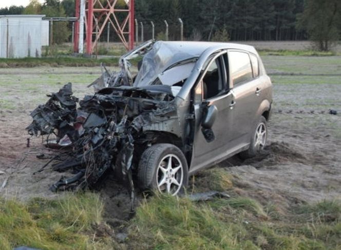 Rząśnia. 52-latka została zabita, jej mąż zginął w wypadku. To on stoi za zbrodnią? [ZDJĘCIA]