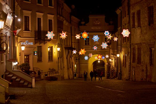 Lublin: Bożonarodzeniowe dekoracje ozdobiły miasto. Zobaczcie!