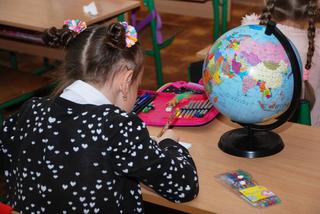 Kraków: Dzieci wróciły do szkoły. Na razie tylko częściowo w ramach nauki hybrydowej
