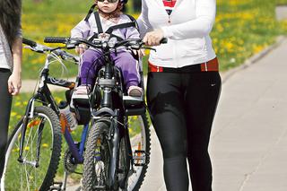Katarzyna Skrzynecka zabrała córkę na rower. Alikia zakocha się w sporcie?