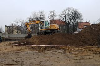 Niewybuch odkryty na budowie na Brochowie we Wrocławiu [ZDJĘCIA]
