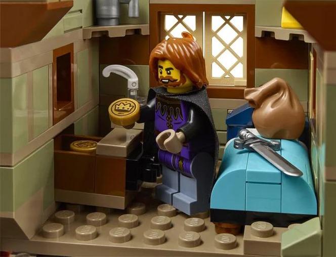 Lego Icons Medieval Market Square (10332)
