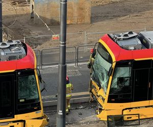 Zderzenie dwóch tramwajów w Warszawie. Wiele osób rannych