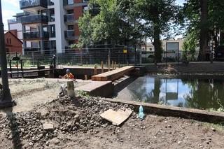 Trwa remont zabytkowych śluz na Starym Kanale Bydgoskim. Chcieli go mieszkańcy 