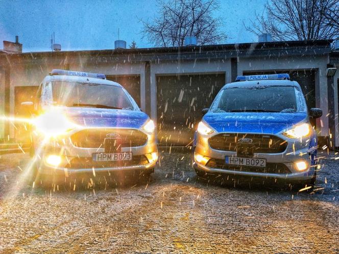 Zobaczysz w nich nie tylko policjanta, ale też psa. Nowe radiowozy już na ulicach Łomży