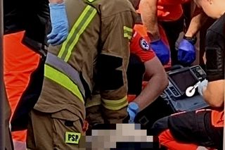 Rąbnął w ogrodzenie zabił pasażerkę