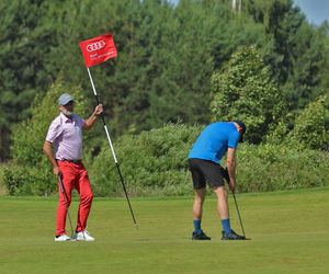  Michał Probierz gra w golfa ze zwycięzcą aukcji charytatywnej