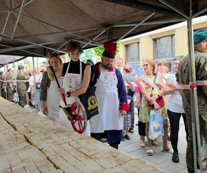 Rzeszów Najdłuższa Kremówka w Polsce