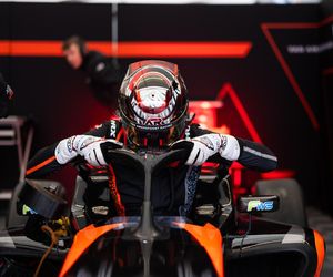 Aleksander Ruta idzie w ślady Verstappena i Leclerca. Zmiana teamu, wyścig na torze F1 i bezcenna nauka